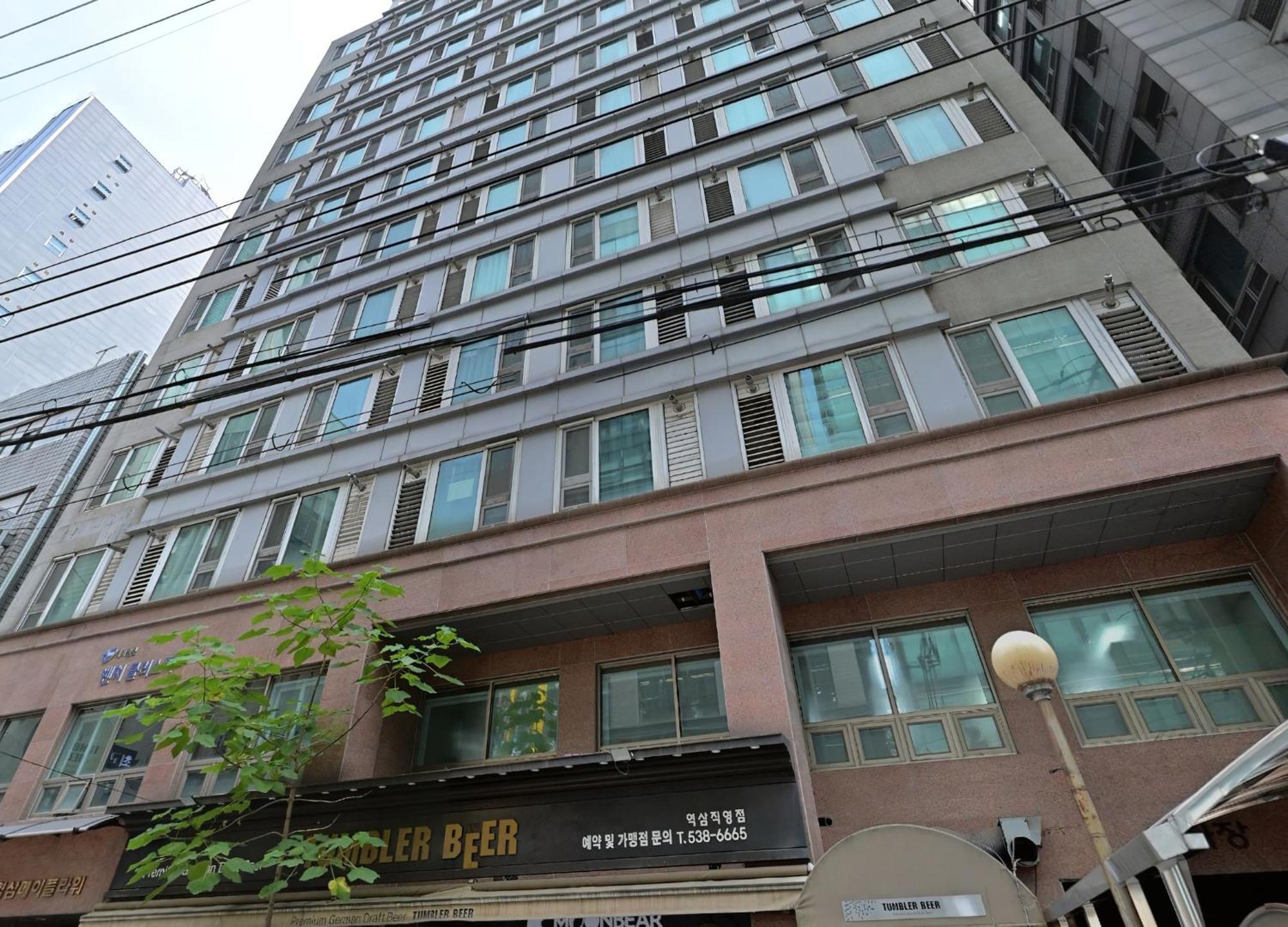 #perfect In Gangnam & Yeoksam, Just 10 Minutes From Gangnam Station, 3 Minutes From Yeoksam Station Apartment